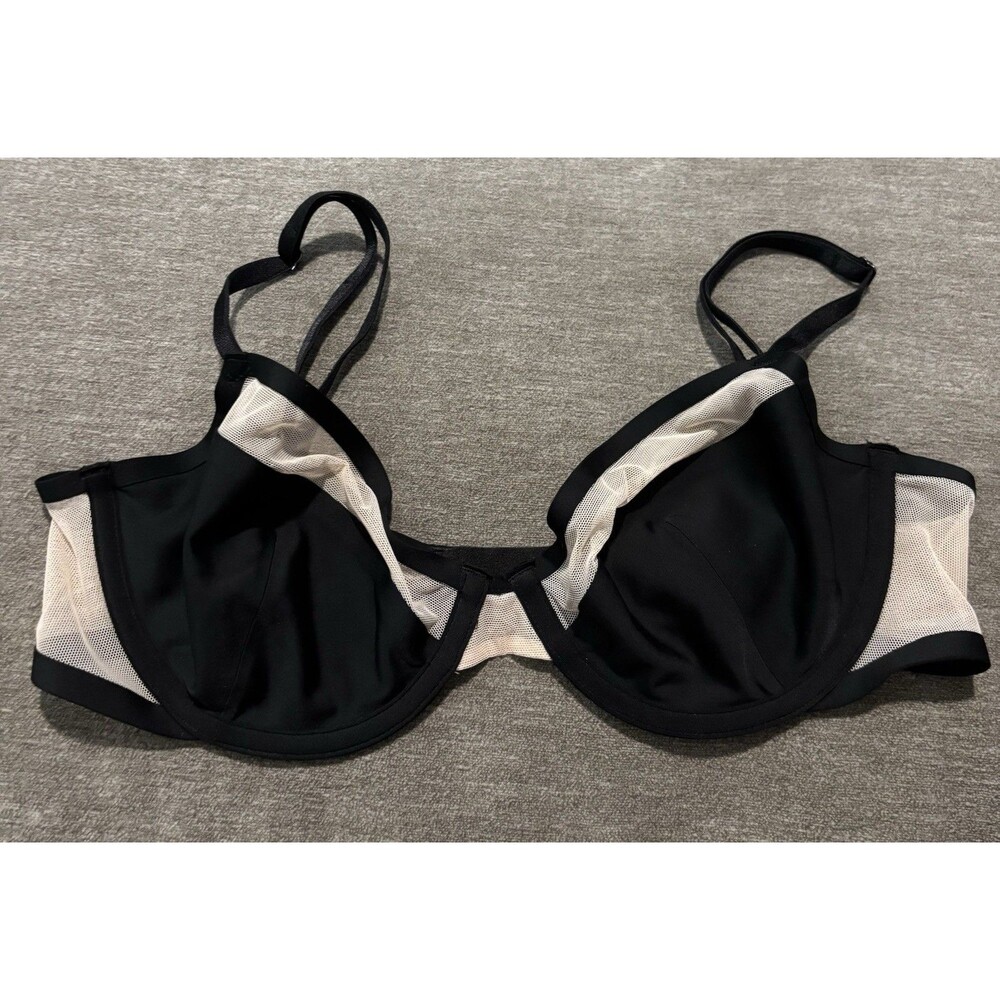 Victoria’s Secret Unlined Demi Bra 32D